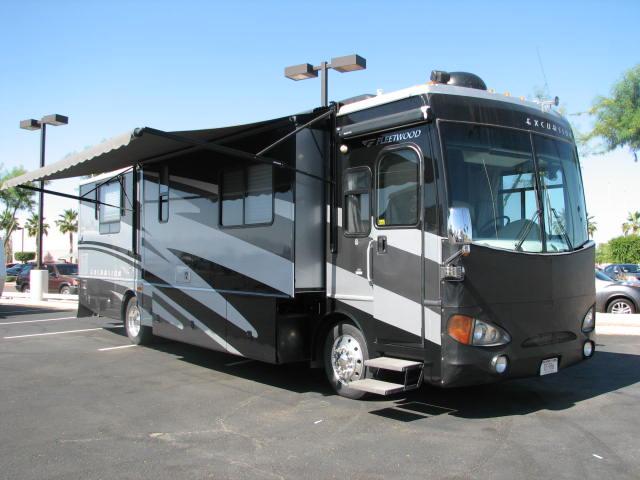 Used 2005 Fleetwood Excursion 39S Class A - Diesel For Sale
